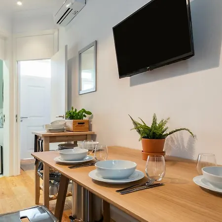 Modern Design Beautiful Outdoorsy * Lisboa
